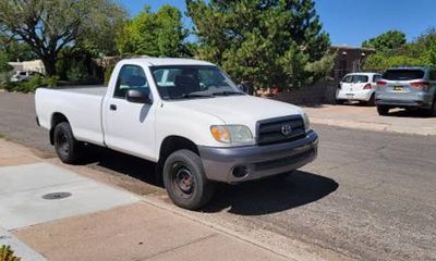2004 Toyota Tundra Base