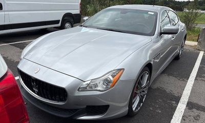 2014 Maserati Quattroporte Essence