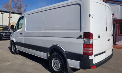 2014 Mercedes-Benz Sprinter High