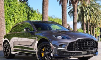 2026 Aston Martin DBX DBX707