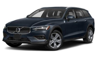 2021 Volvo V60CC Momentum