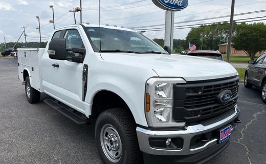 2025 Ford F-250 XL