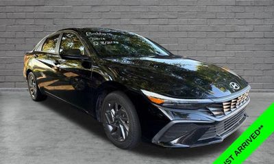 2024 Hyundai Elantra SEL