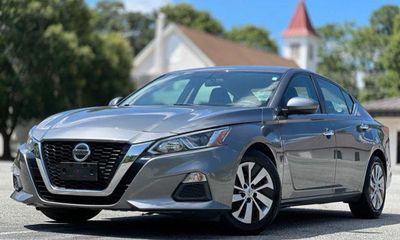 2019 Nissan Altima S