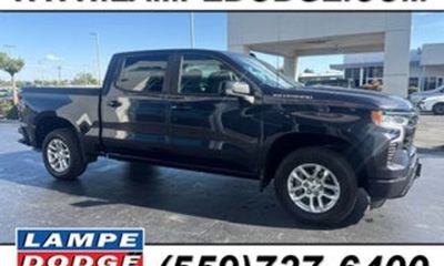 2024 Chevrolet Silverado RST