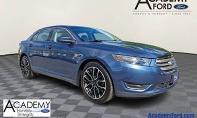 2017 Ford Taurus Limited