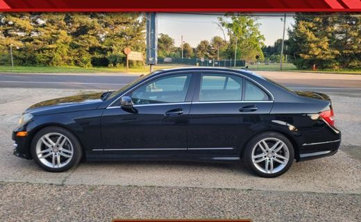 2013 Mercedes-Benz C-Class C300