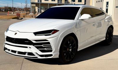 2021 Lamborghini Urus