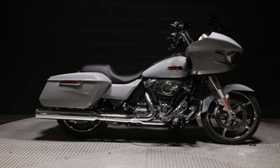 2025 Harley-Davidson Road Glide Touring