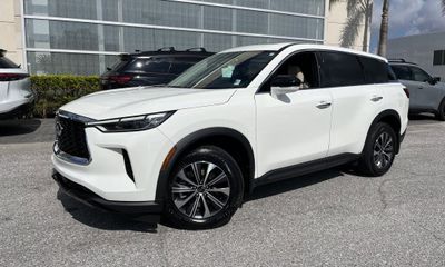2023 Infiniti QX60 Pure