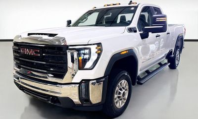 2026 GMC Sierra HD Pro