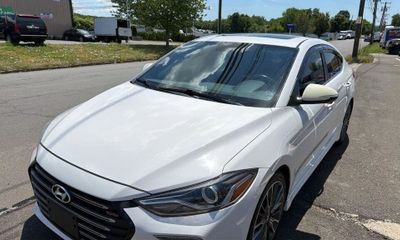 2018 Hyundai Elantra Sport
