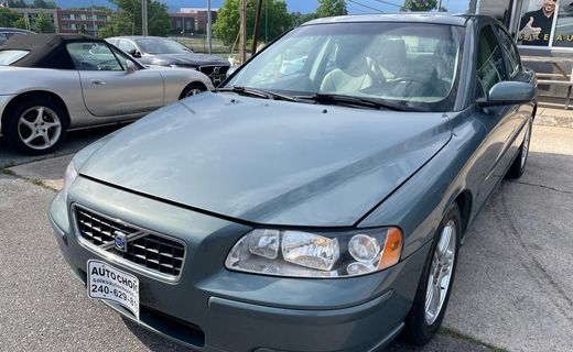 2005 Volvo S60