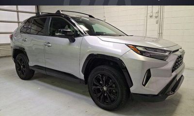 2022 Toyota RAV4 XSE