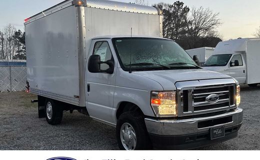 2025 Ford E-350 Super Duty
