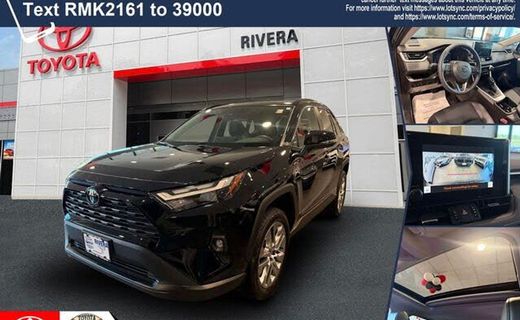 2024 Toyota RAV4 XLE Premium