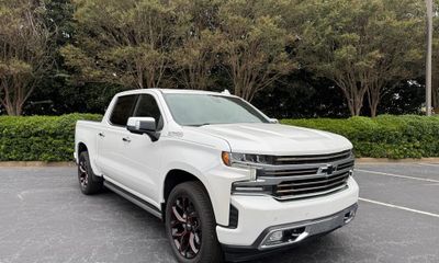 2021 Chevrolet Silverado High Country