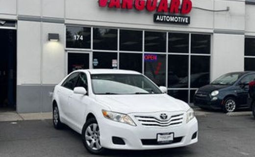 2011 Toyota Camry LE
