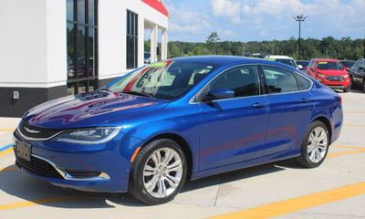 2016 Chrysler 200 Limited