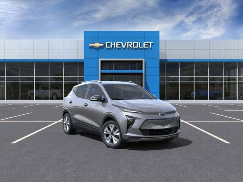 2023 Chevrolet Bolt Euv — a typically priced live listing
