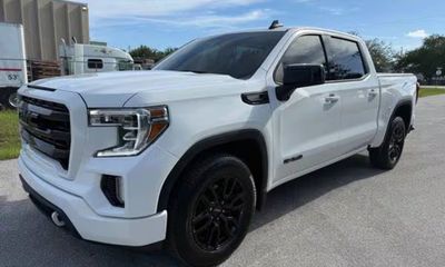 2022 GMC Sierra Limited Elevation