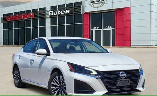 2024 Nissan Altima SV