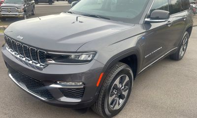 2022 Jeep Grand Cherokee Limited 4XE
