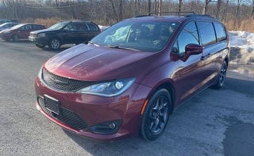 2017 Chrysler Pacifica Touring