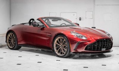 2026 Aston Martin Vantage S