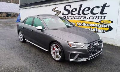2022 Audi S4 Quattro Premium Plus