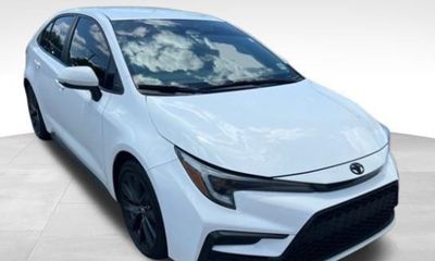 2023 Toyota Corolla SE