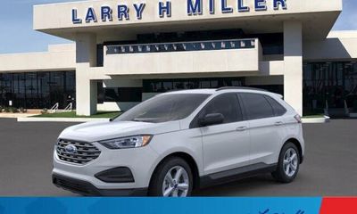 2022 Ford Edge SE