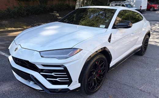 2020 Lamborghini Urus