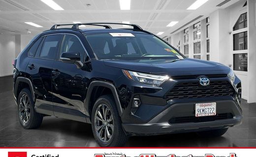 2024 Toyota RAV4 XLE Premium