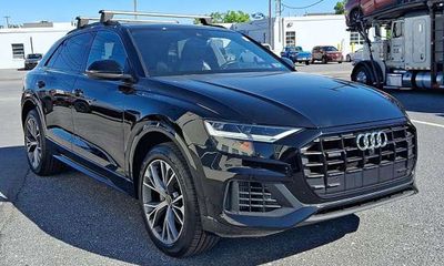 2021 Audi Q8 Quattro Premium