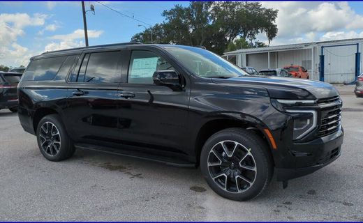 2026 Chevrolet Suburban RST