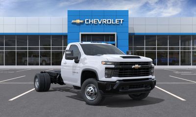 2026 Chevrolet Silverado HD Work Truck