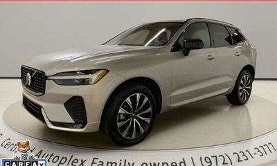 2025 Volvo XC60 Core