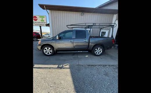 2011 Nissan Titan SL