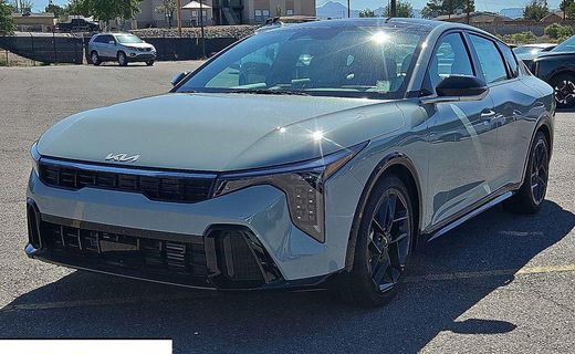 2026 Kia K4