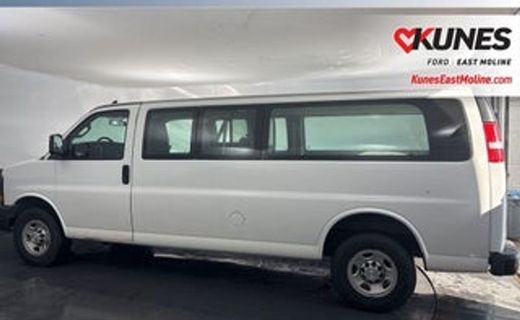 2014 Chevrolet Express 3500 Cutaway