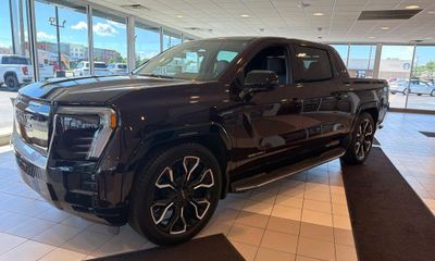 2025 GMC Sierra Denali