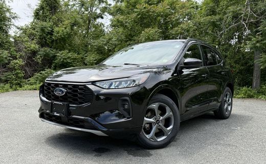 2023 Ford Escape ST Line Select