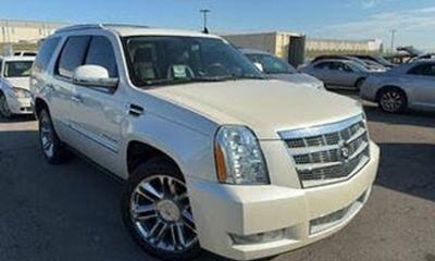 2011 Cadillac Escalade Platinum