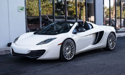 2013 McLaren MP4-12C Spider