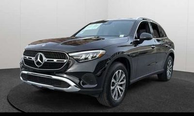 2026 Mercedes-Benz GLC-Class GLC300