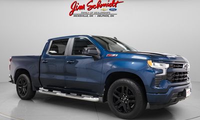 2022 Chevrolet Silverado RST