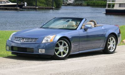 2005 Cadillac XLR Convertible