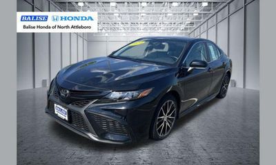 2024 Toyota Camry SE