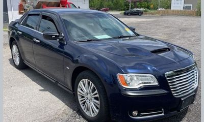 2014 Chrysler 300 300C